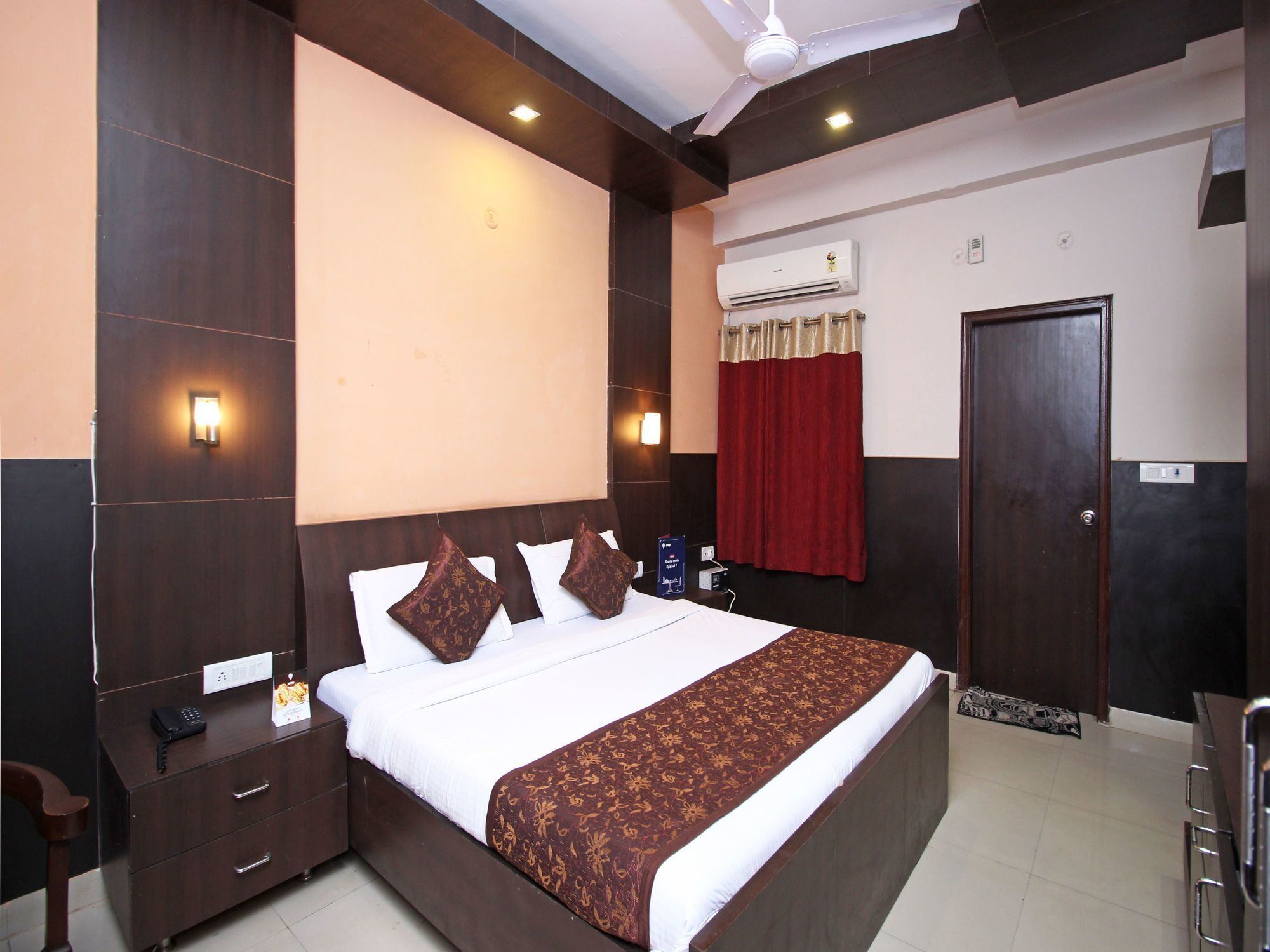 Oyo 576 Hotel Shree Kanta Residency Gurgaon Exterior foto